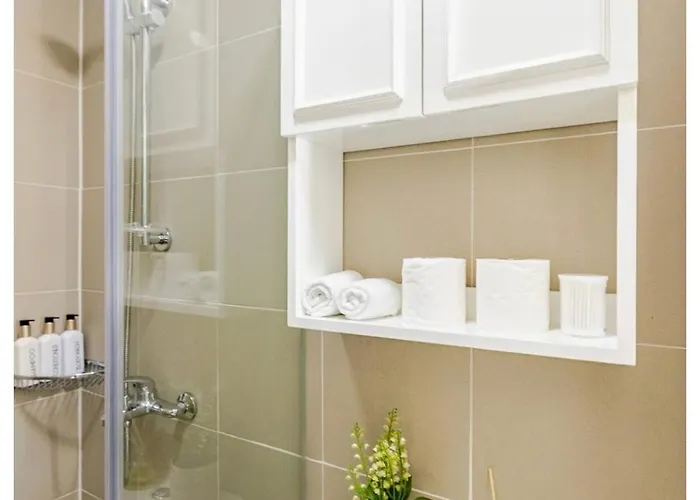 White Luxe *