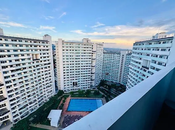 White Luxe Aparthotel *